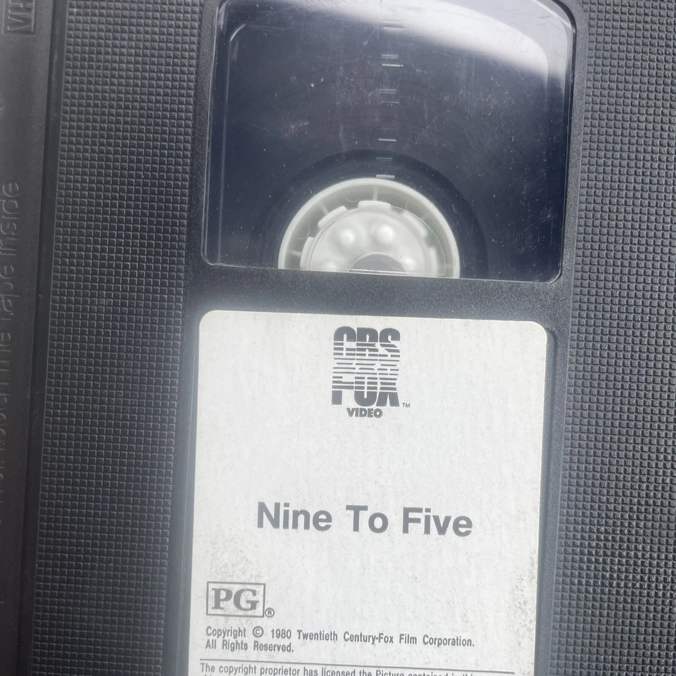 9 to 5 (VHS, 1984) Dolly Parton Rare Comedy Nine To Five HTF CBS FOX Non-Rental - Image 3 of 4