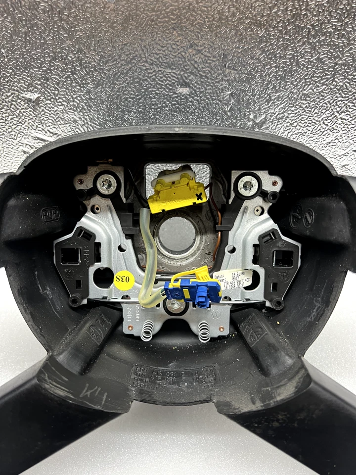 Original VW Polo 9N 9N3 Touran 1T Airbaglenkrad Lenkrad 6Q0419091G  Emblem - Bild 2 von 4