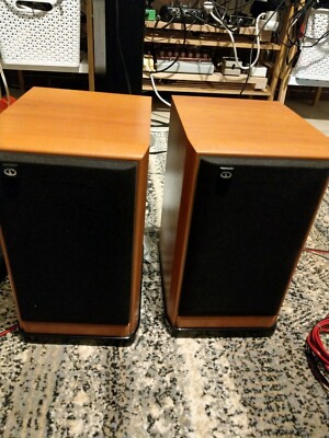 welling bookshelf speakers