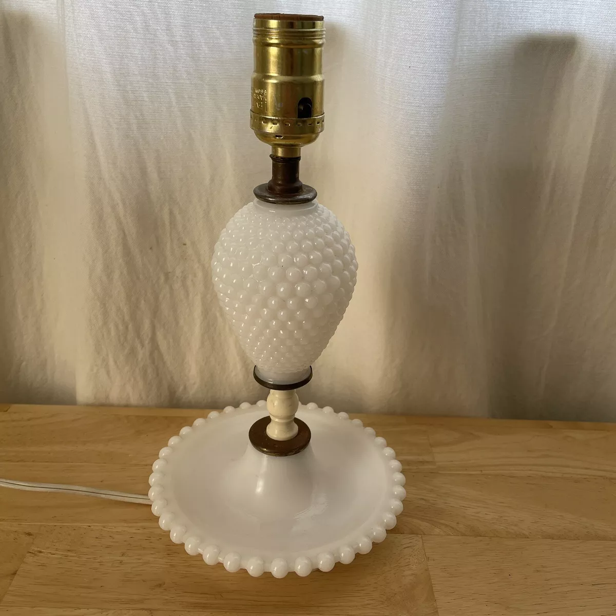 Vintage White Hobnail Milk Glass Electric Table Lamp No Shade