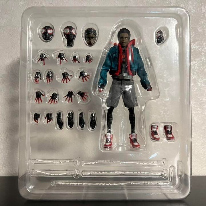 MAFEX SPIDER-MAN Figure INTO THE SPIDER-VERSES Edition No