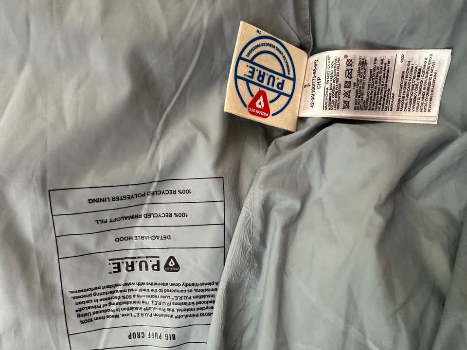 Chaqueta corta Gap Silver Big Puff regular $149/talla pequeña nueva sin etiquetas Foto 3 de 4