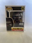 Funko Pop! Star Wars 324 Kylo Ren Supreme Leader Smuggler's Bounty Exclusive