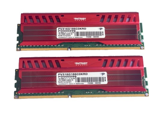 Corsair Vengeance 12GB CMZ16GX3M4X1866C9R 3x4GB DDR3 RAM PC3-15000