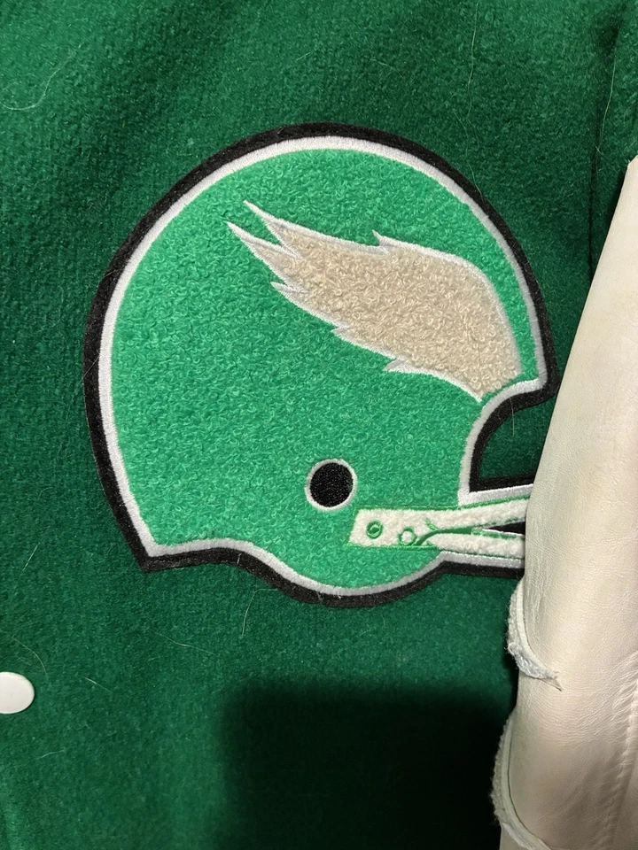 Vintage Philadelphia Eagles Varsity 100% Virgin Wool Leather Jacket NFL Football - Image 4 of 4