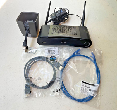 Barco CSE-200 ClickShare w/ USB-A Buttons and Holder