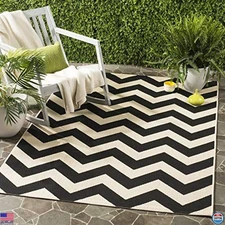 SAFAVIEH Outdoor Washable Rug - Courtyard 4' Square Black & Beige, Non-Shedding
