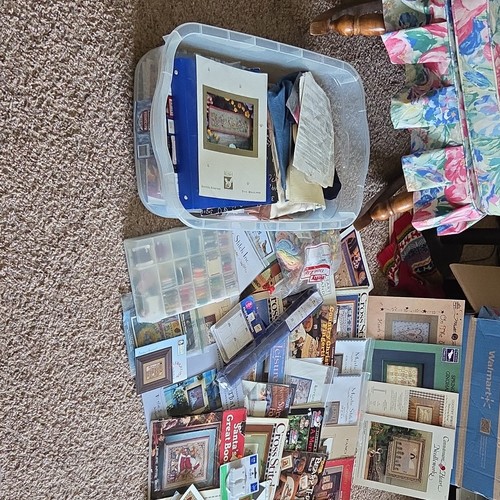 Leisure Arts Cross Stitch Patterns, Books, Leaflets Sampler Mixed Themes Lot
