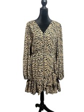 Banana Republic Zebra print boho dress long sleeve ruffle bottom