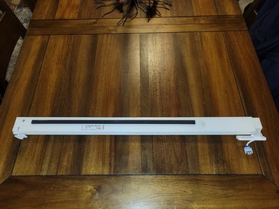BROKEN TAB ON TOP! GE Refrigerator Mullion Door Flipper Assembly WR17X12759 