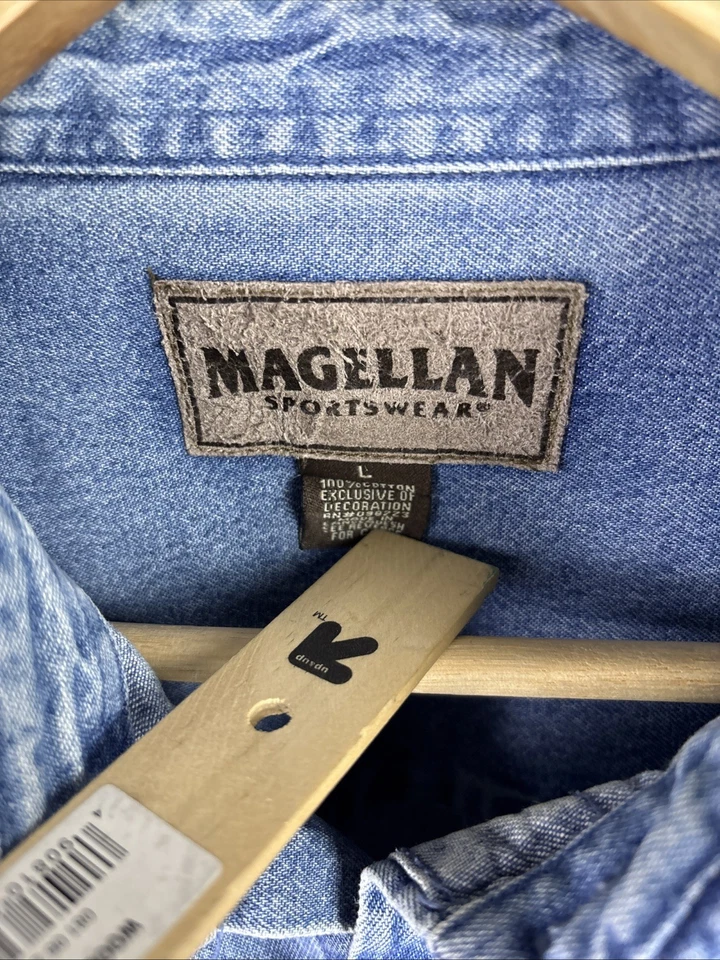 Magellan Sportswear Denim Shirt Mens Sz L Quilted Patch Buck Hunting Shooting - Image 2 of 4