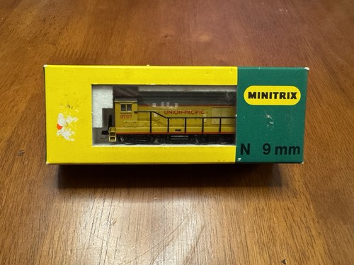N Minitrix 2004-1 FM UP diésel H-12-44 Loco #3727 (probado) con acopladores de nudillo | Zustand: Used
