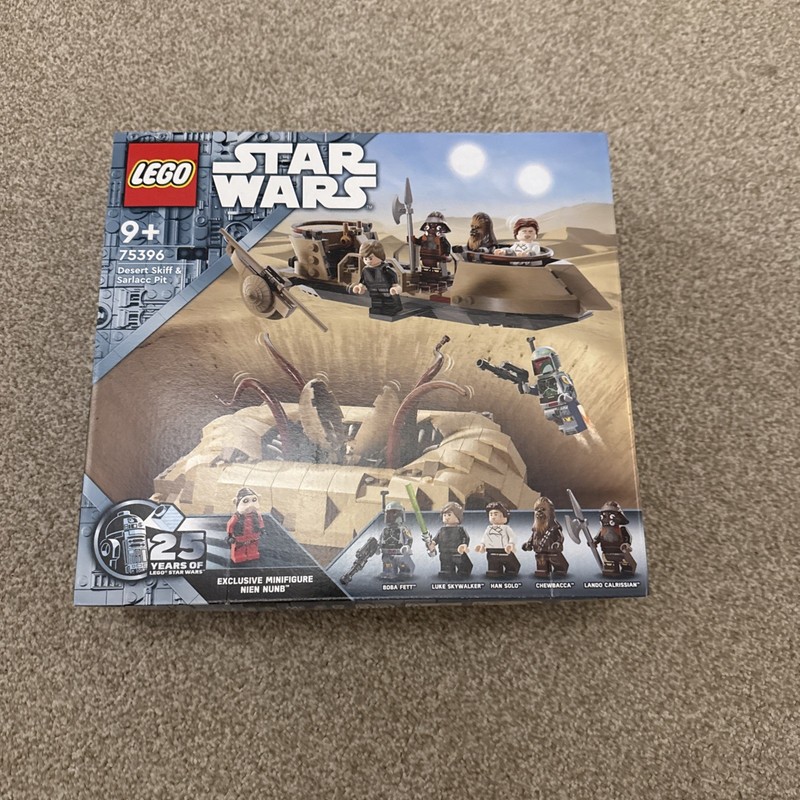 LEGO Star Wars Desert Skiff Sarlacc Pit 75396 Building Kit