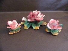 Juego de flores de porcelana vintage de tres piezas hecho en Italia (imperfecto)