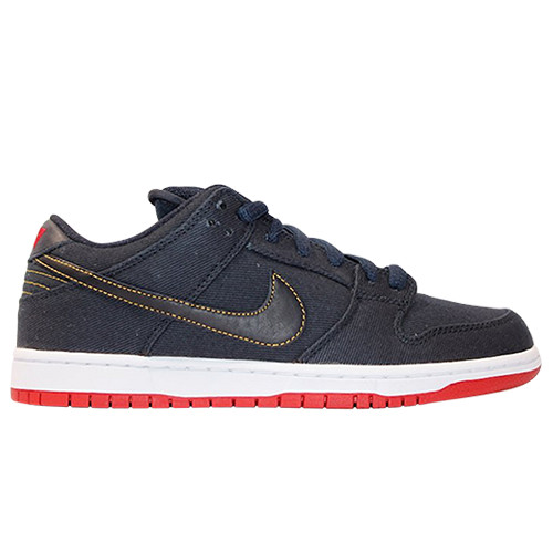 nike sb dunk levi