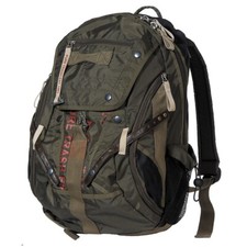 Pure Trash Rucksack PT groß Nylon oliv Tages...