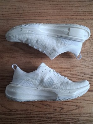 Nike ZoomX Invincible Run FK 3 Womens Sz 8.5 White Photon Dust DR2660 103