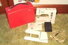 Bernina 830 Sewing Machine w Red Case PARTS O...