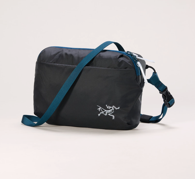 ARC'TERYX ボディバッグ ネイビー ARC'TERYX（アークテリクス） アークテリクス-ARCTERYX グランヴィル
