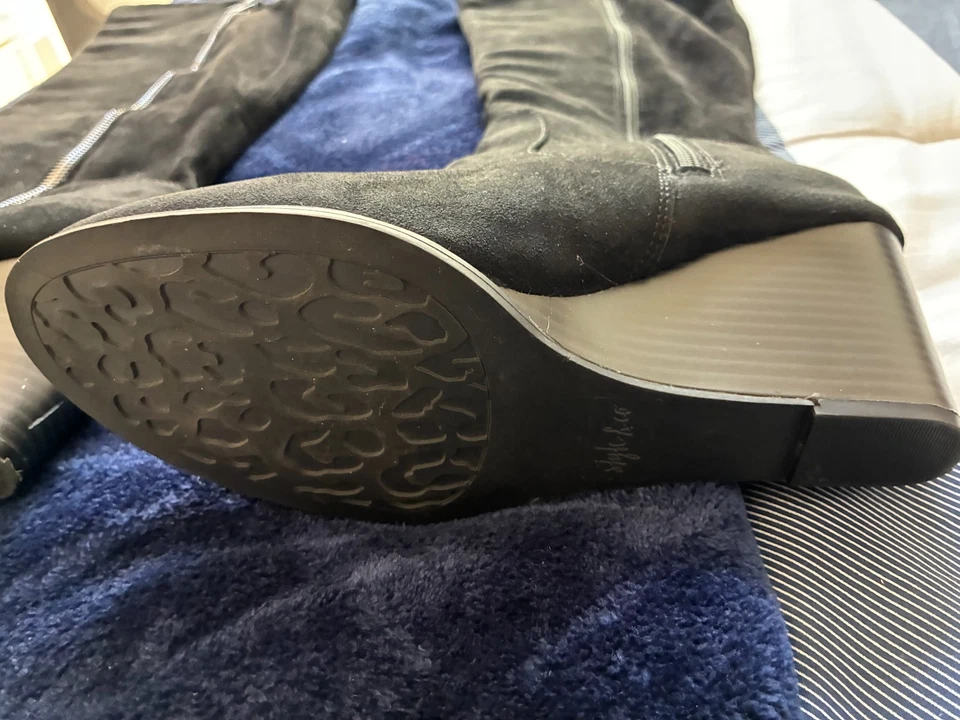 Style & Co WYNTERRF женщин колена на танкетке каблуке ботинки черный искусственной замши - Изображение 2 из 4