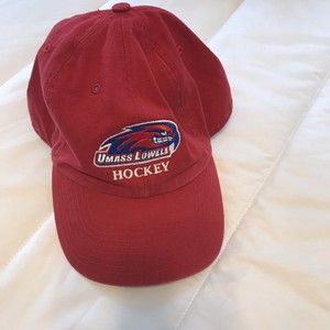 umass hockey hat