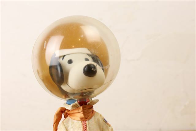 Vintage Snoopy Astronauts 1969 Snoopy Figure in Space Suit Vintage Snoopy Astronauts 1969 Snoopy Figure in Space Suit
