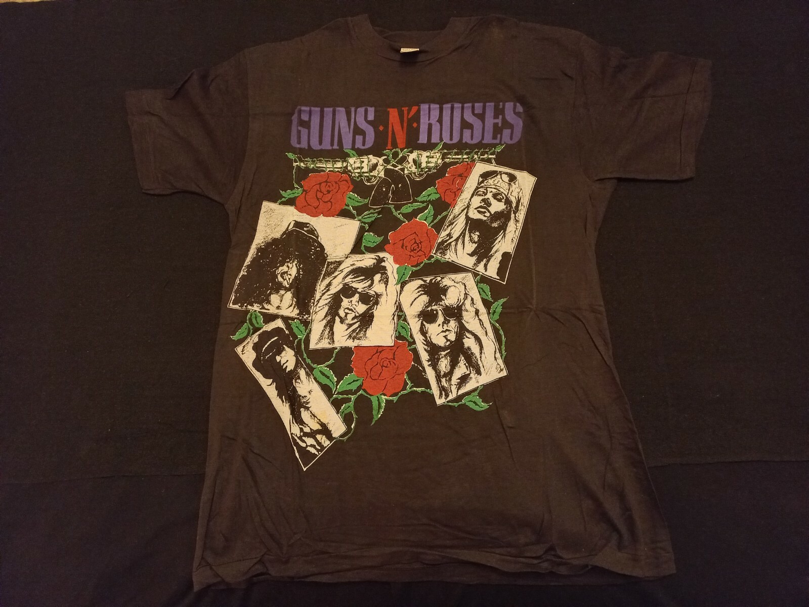 FILA GUNS N ROSES T SHIRT VINTAGE COME MOTLEY CRUE BON JOVI AC DC SKID ROW VAN HALLEN