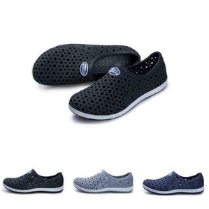 mens nike clogs