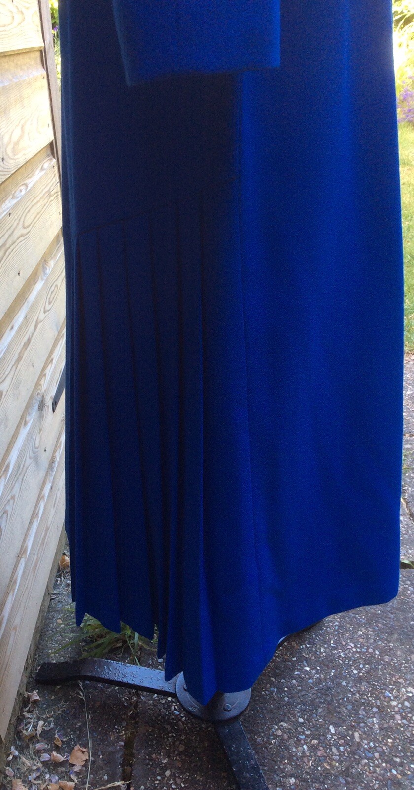 Picture 3 of 9