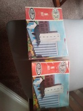 Heljan grain kits x 2