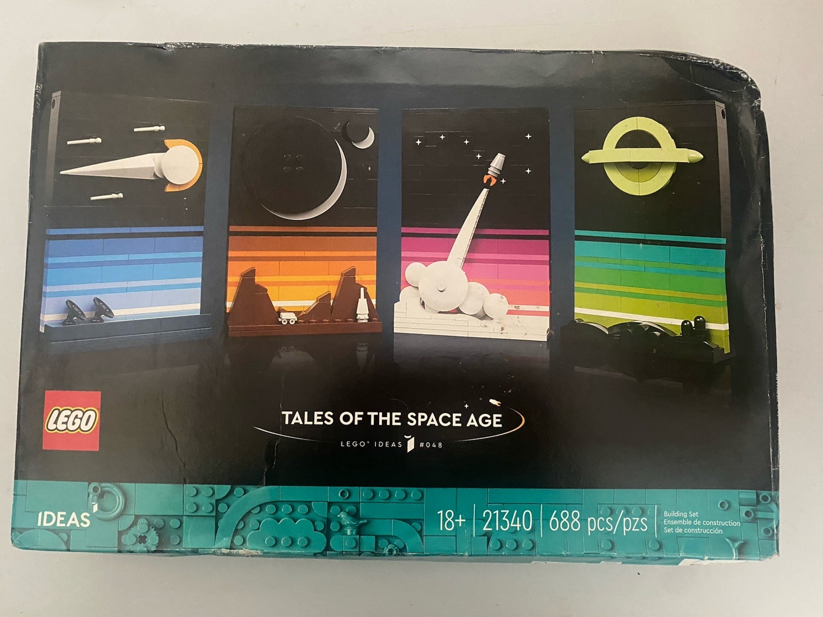 LEGO Ideas: Tales of the Space Age (21340)