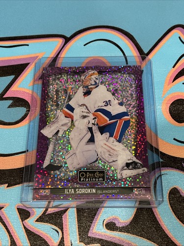 Ilya Sorokin 015/299 Violet Pixels 2024-25 OPC Platinum New York Islanders (CHA)