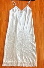 Unmentionables vintage Women's White Full Slip Lace Trim Adjustable Straps S