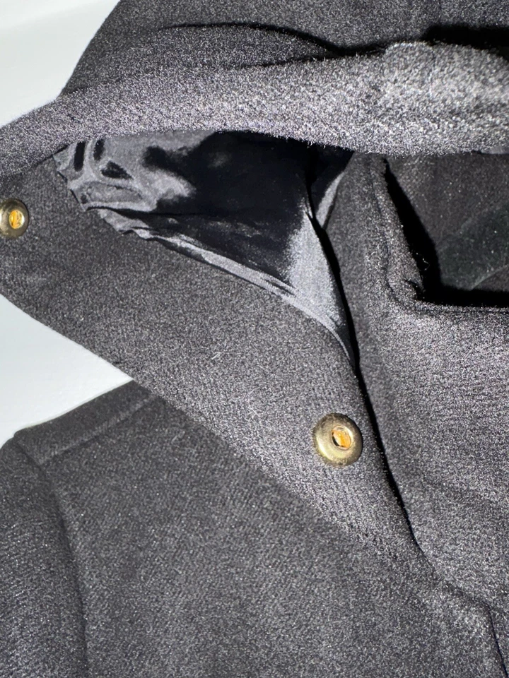 NUEVO CON ETIQUETAS ZARA ABRIGO NEGRO CHAQUETA CON CAPUCHA CREMALLERA BOTÓN MANGA LARGA TALLA S *LEER* P41 Foto 2 de 4