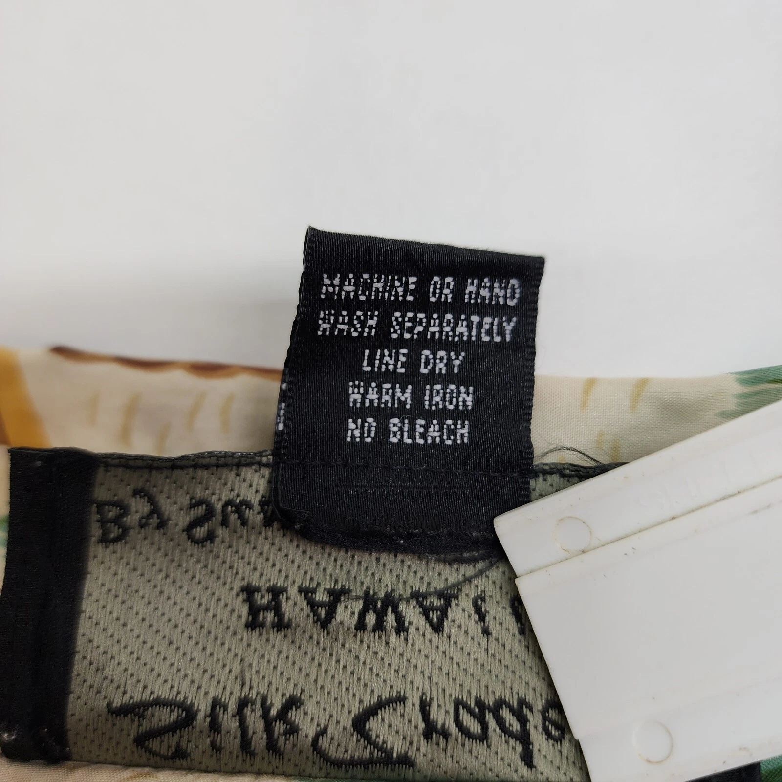 Silk Traders Hawaii By Sunrise Button up Shirt Size M Silk Surfing Beach wagon