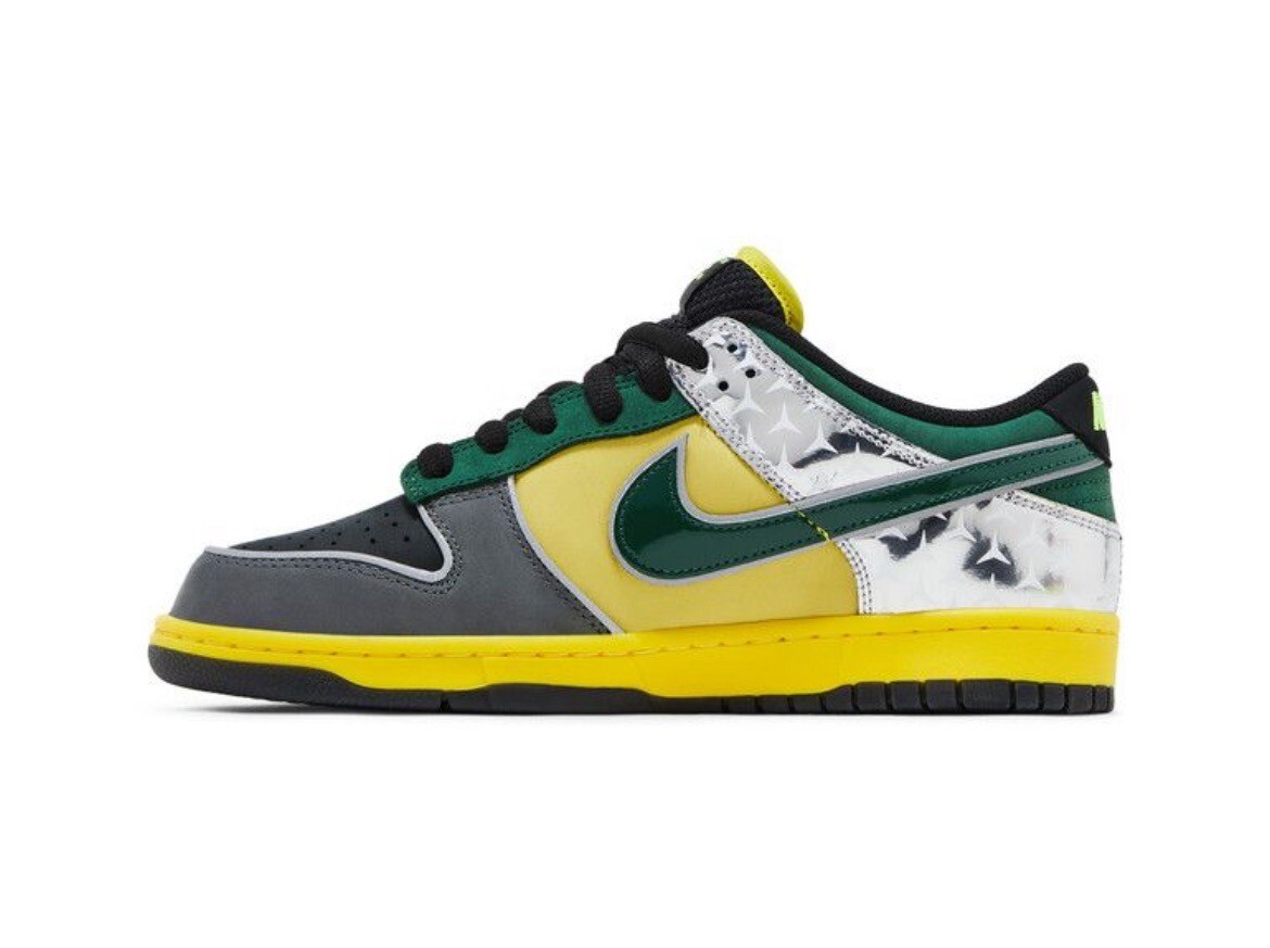 Nike Dunk Low What the Duck Home PE Size 12.5 Generation 'O Nike Dunk Low What the Duck Home PE Size 12.5 Generation 'O