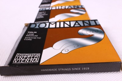 Thomastik Dominant Violin Strings 4/4 Full Set GDAE Replacement #135B