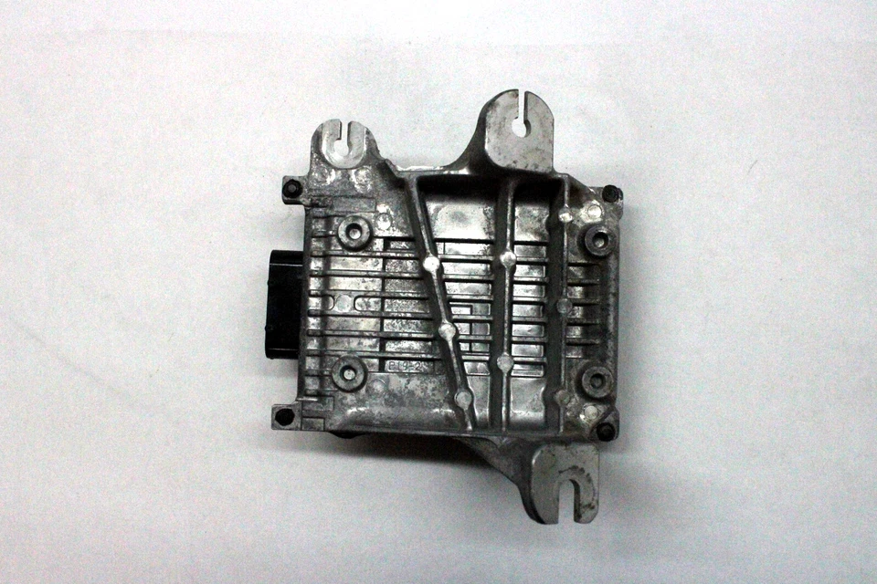 2013 HONDA PILOT EXL FUSE BOX OEM 13 14 15 - Image 4 of 4