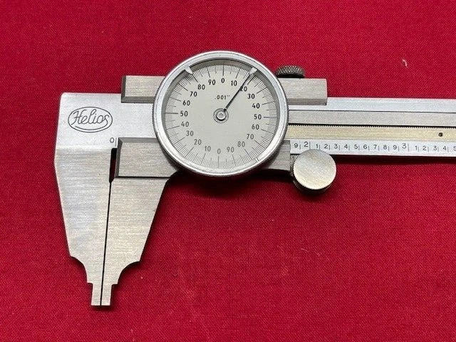 Helios Dial Caliper with Nib Jaws, White Face, 4"   - VINTAGE DESIGN RARE! - Image 2 of 4