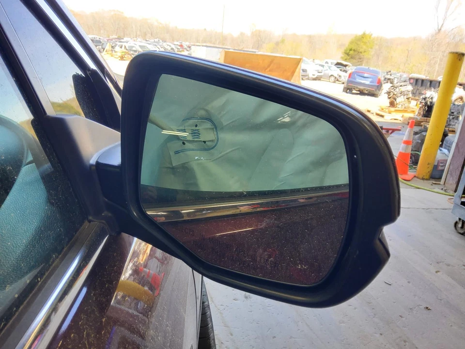 Espejo retrovisor interior delantero central usado se adapta a: Honda Pilot 2019 atenuación automática Foto 4 de 4