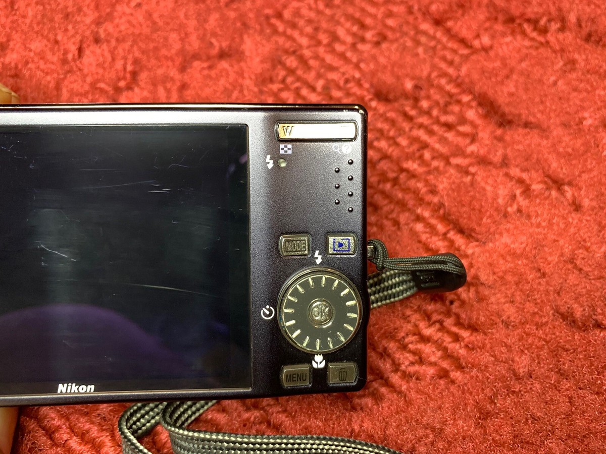 Nikon COOLPIX S610 10MP Digital Camera Midnight Blue 4x Zoom