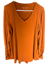 SUSAN GRAVER Liquid Knit Top Size L Orange Qu...