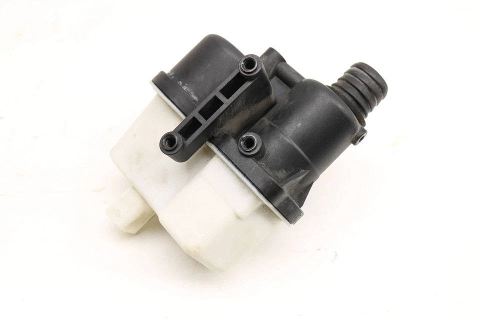 BMW 528XI 2008 - bomba de detección de fugas/LDP 7193479 Foto 2 de 4