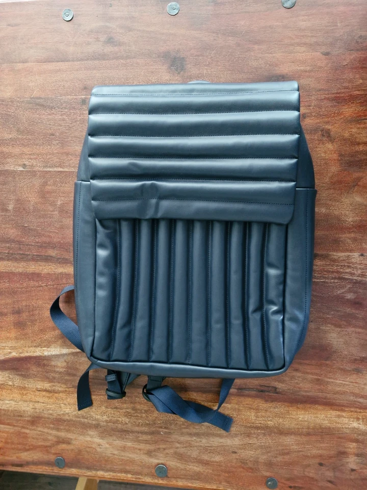 Bag - exclusive Tube travel collection by Tom Dixon and Nio Life -Design item