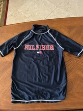 Tommy Hilfiger boys pullover top size Medium 12/14