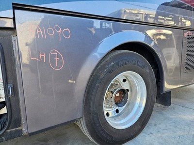2011 Monaco Knight 36PFT RV #7 Left Rear Wheel Fender Flare Skirt Panel 71x31