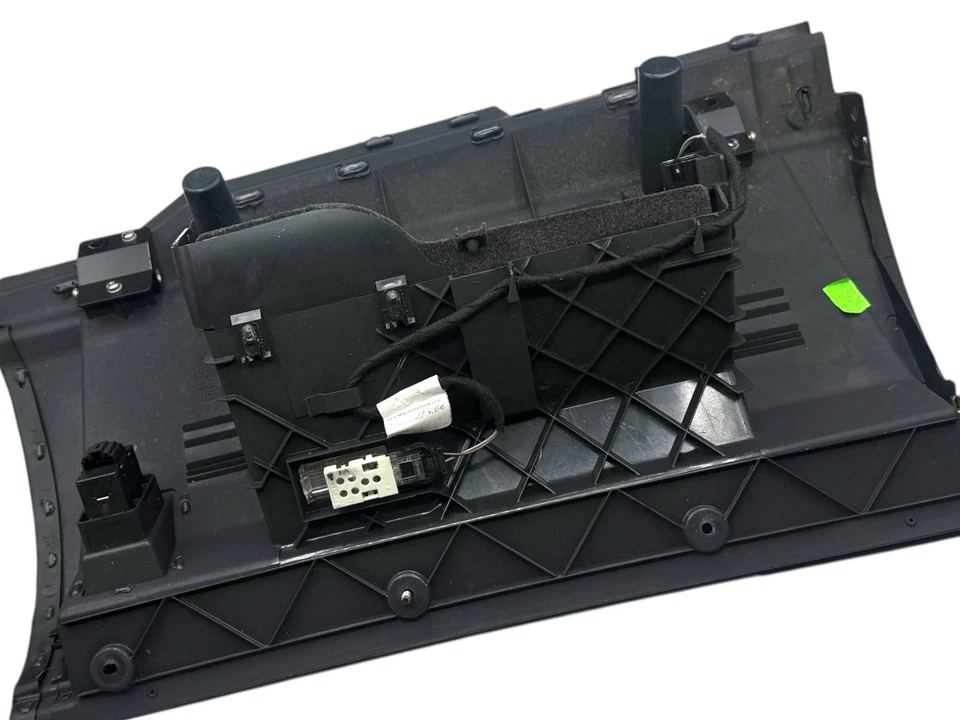 00-06 Audi TT Salpicadero GUANTERA Conjunto de Puerta OEM Borde Negro Bisel Foto 3 de 4