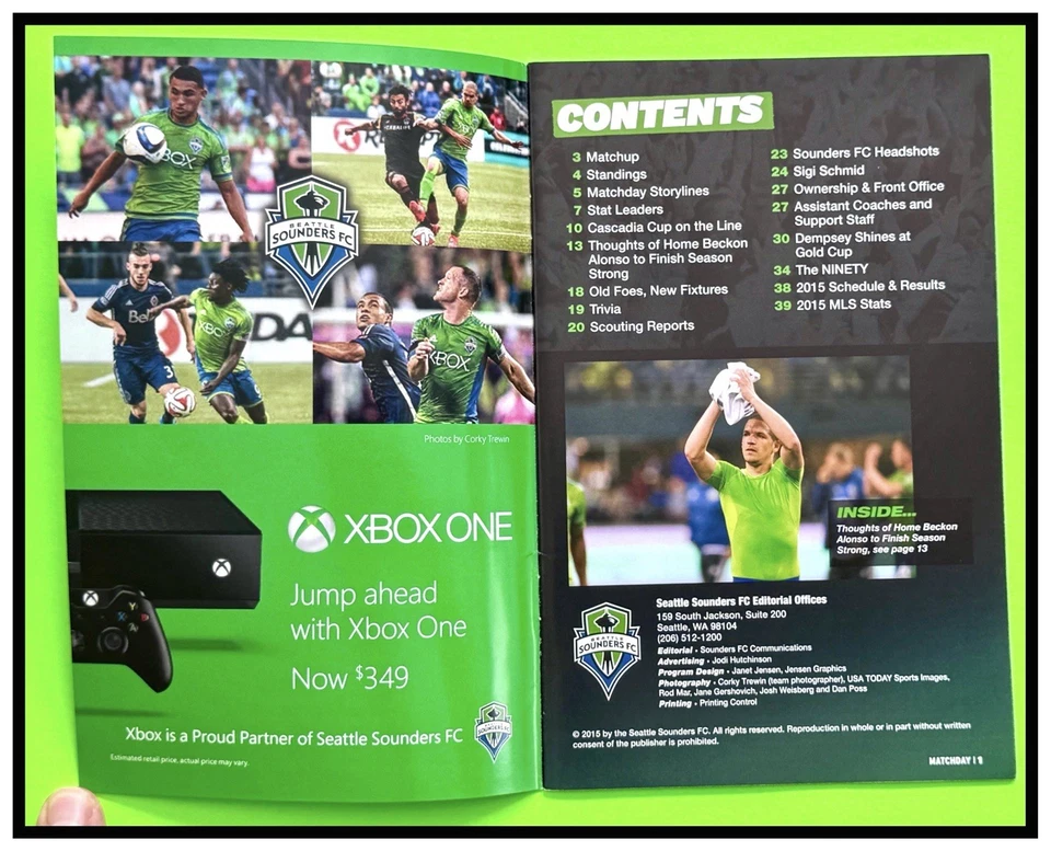 2015 MLS  CASCADIA CUP PROGRAM  VANCOUVER WHITECAPS v SEATTLE SOUNDERS  MINT - Image 3 of 4