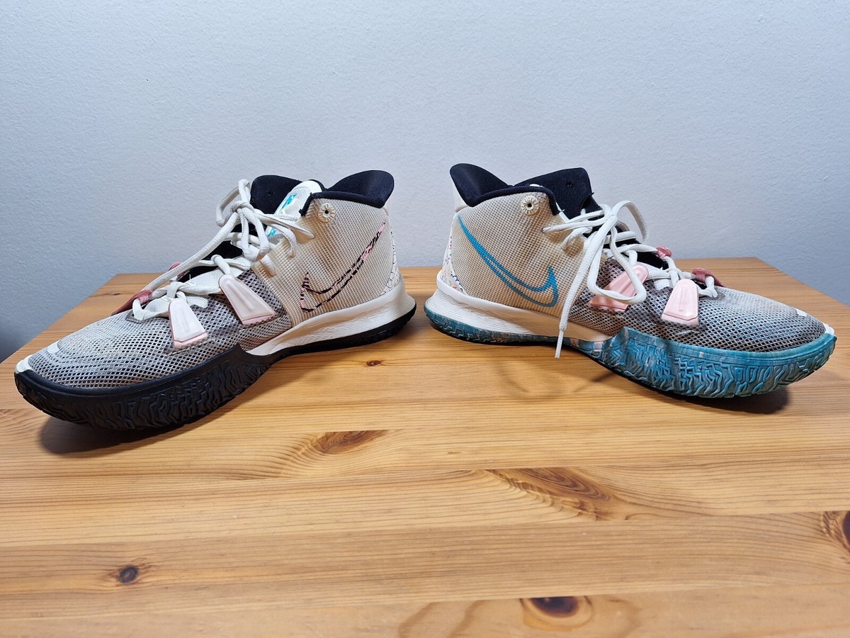 じゅり EU36/23cm NIKE KYRIE 7 PALE IVORY CHLORINE BLUE BLACK IRVING CZ0141