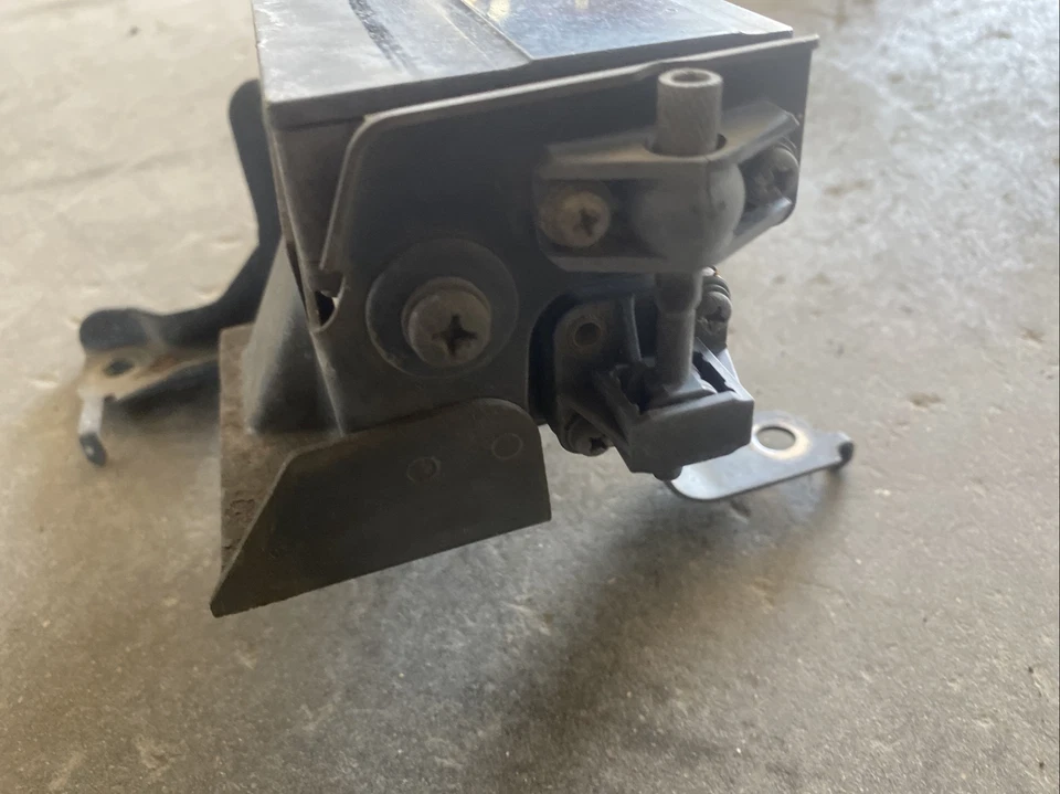 06-07 Infiniti M35 M45 Luxury Adaptive Cruise Control Distance Radar 28437-EH600 - Image 3 of 4